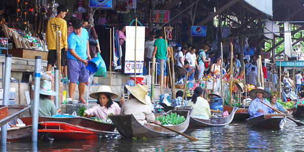 泰國旅遊 丹能莎朵歐式水上市場