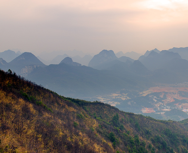 堯山