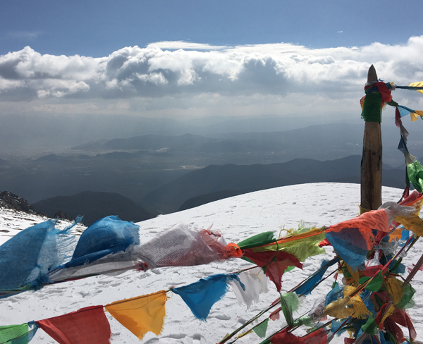 石卡雪山